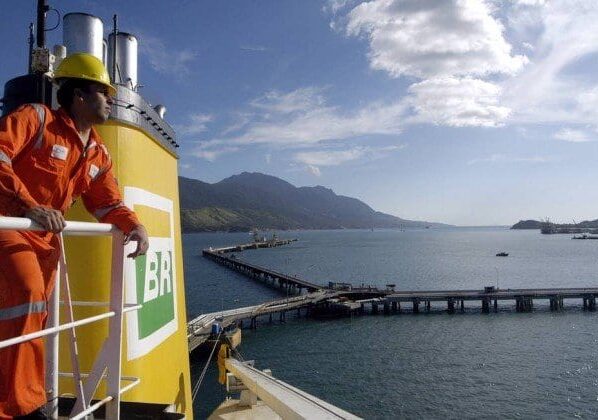 O Brasil registrou aumento de US$ 2 bilhões nas vendas de petróleo, sendo US$ 1,6 bilhão para a China